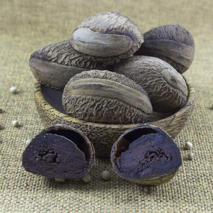 Football fruit - Seeds